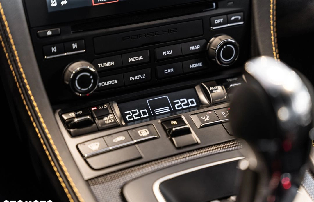 Porsche 718 Cayman cena 697718 przebieg: 10500, rok produkcji 2021 z Lubaczów małe 596